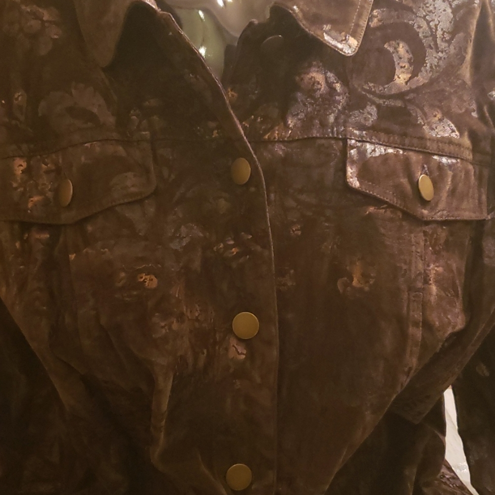 Jacket - Picture 2 of 9